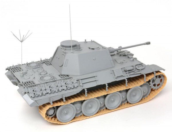DRAGON 6821