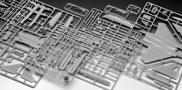 REVELL 03841