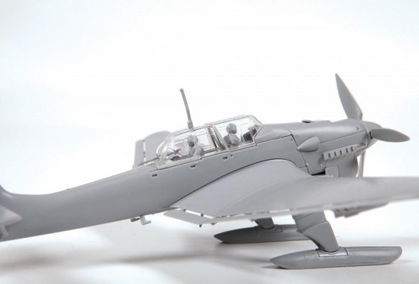 ZVEZDA 7323